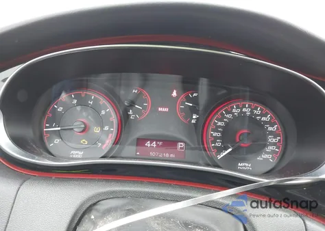 2015 Dodge Dart Sxt z USA, uszkodzony, nr VIN 1C3CDFBB5FD309598